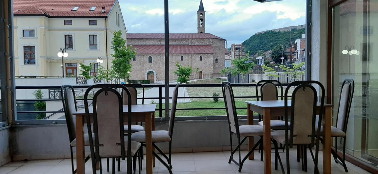 Rio Hotel Prizren Exterior foto