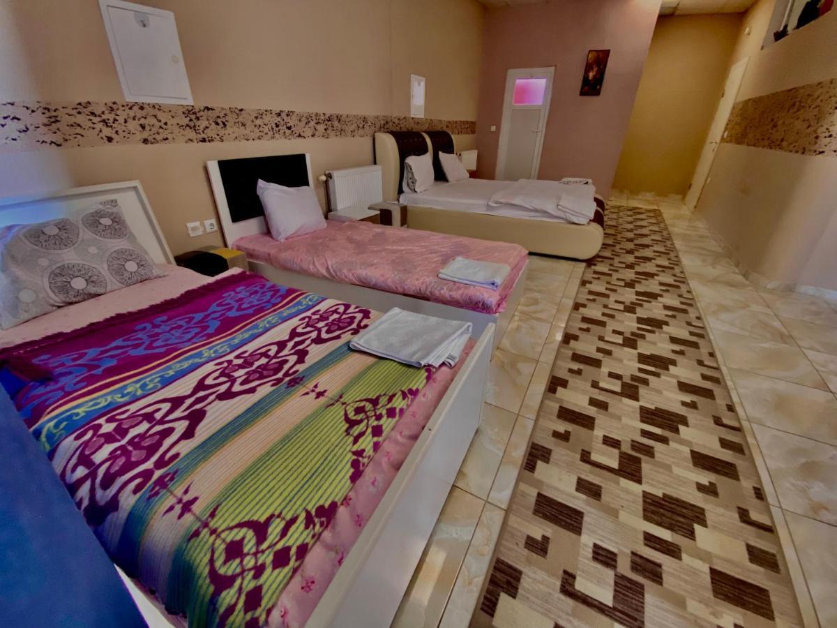 Rio Hotel Prizren Exterior foto